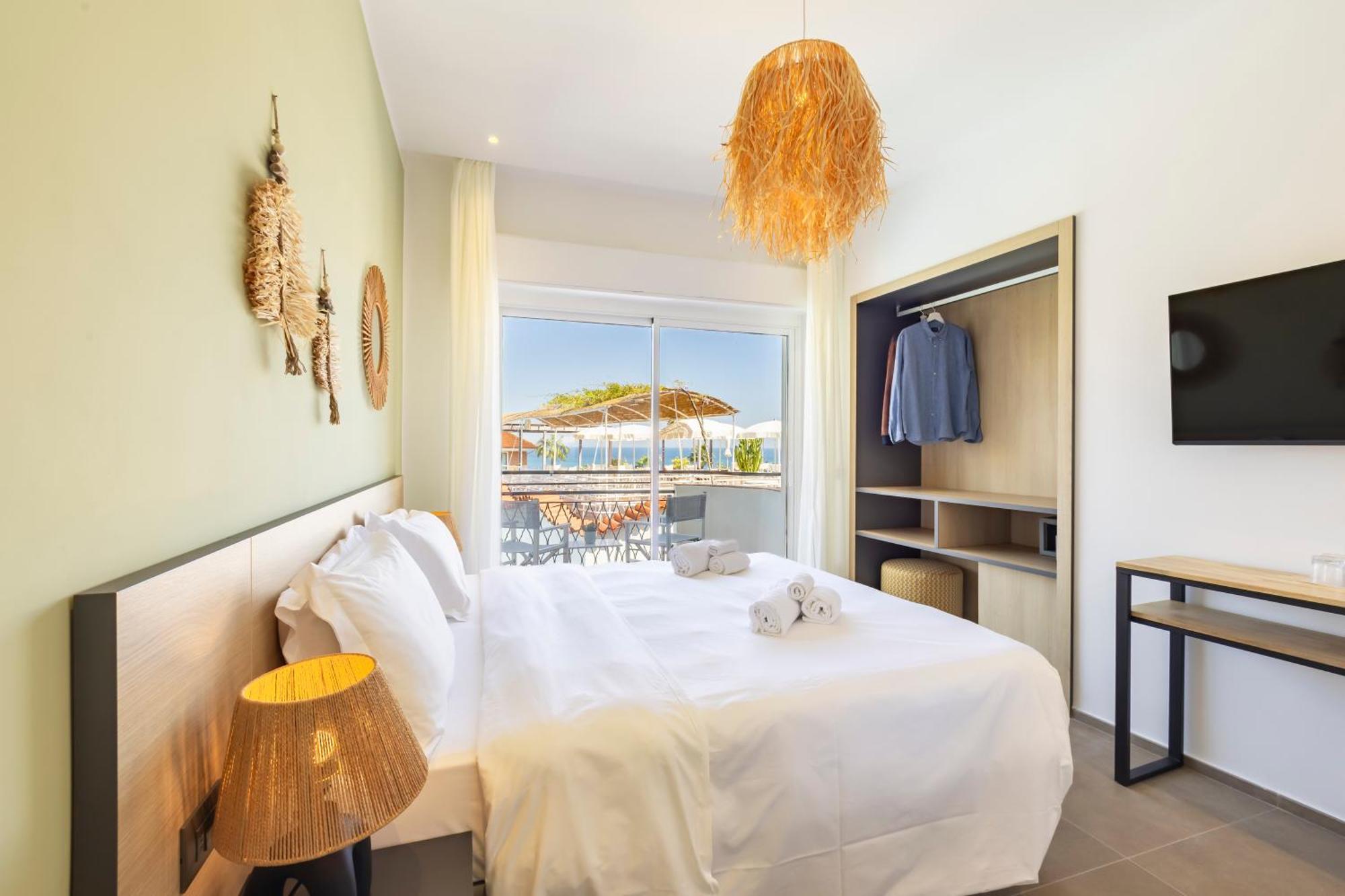 Hotel Moresco ดิอาโนมารีนา ภายนอก รูปภาพ